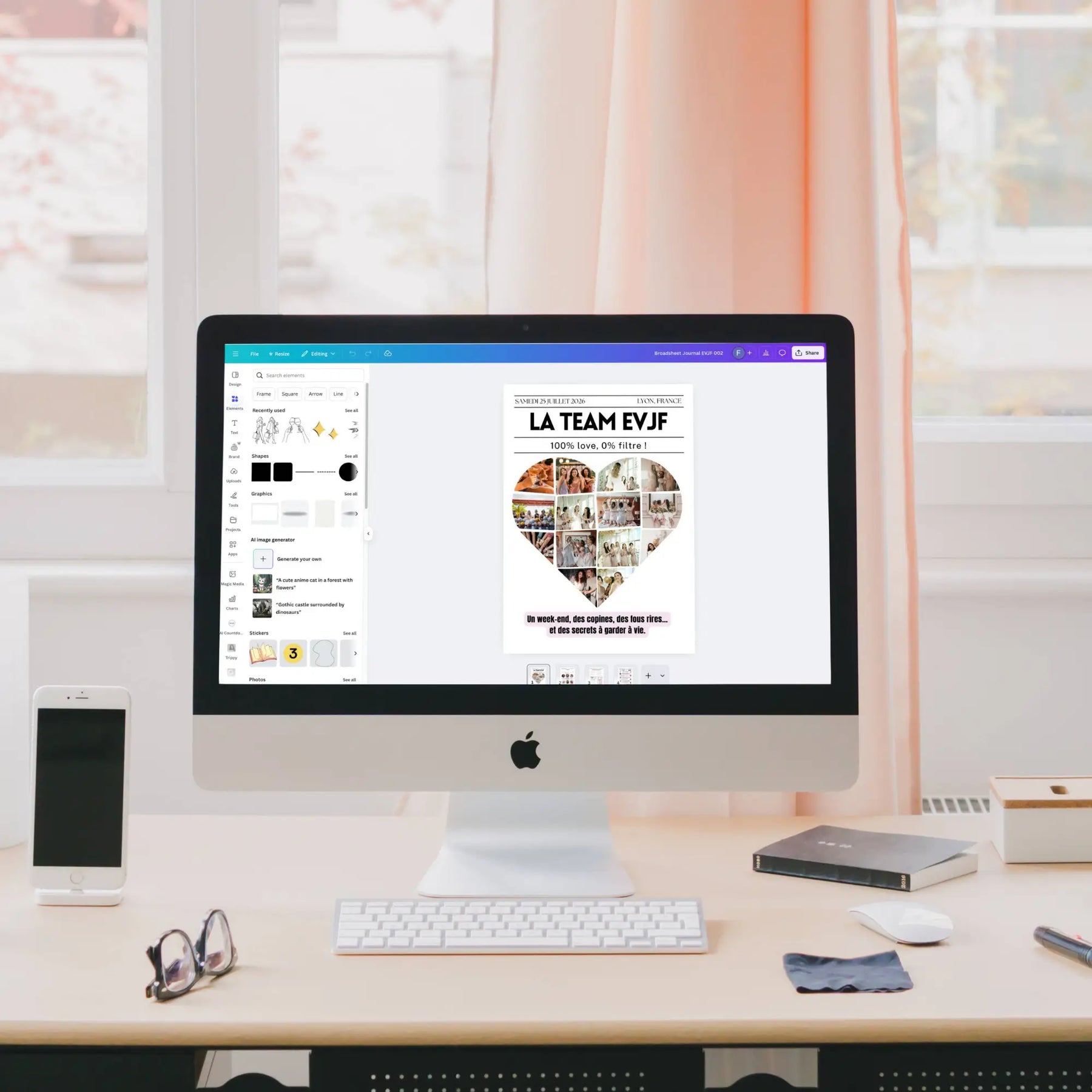 Sur l’écran d’un iMac, la Gazette EVJF Love est affichée dans l’éditeur Canva, montrant une couverture avec un grand cœur composé de photos souvenirs et la phrase 'Un week-end, des copines, des fous rires… et des souvenirs à garder à vie
