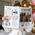 Femme tenant un cadeau EVJF, une gazette EVJF personnalisé pour la future mariée avec jeux, playlist, qr code, cocktails et plus encore...