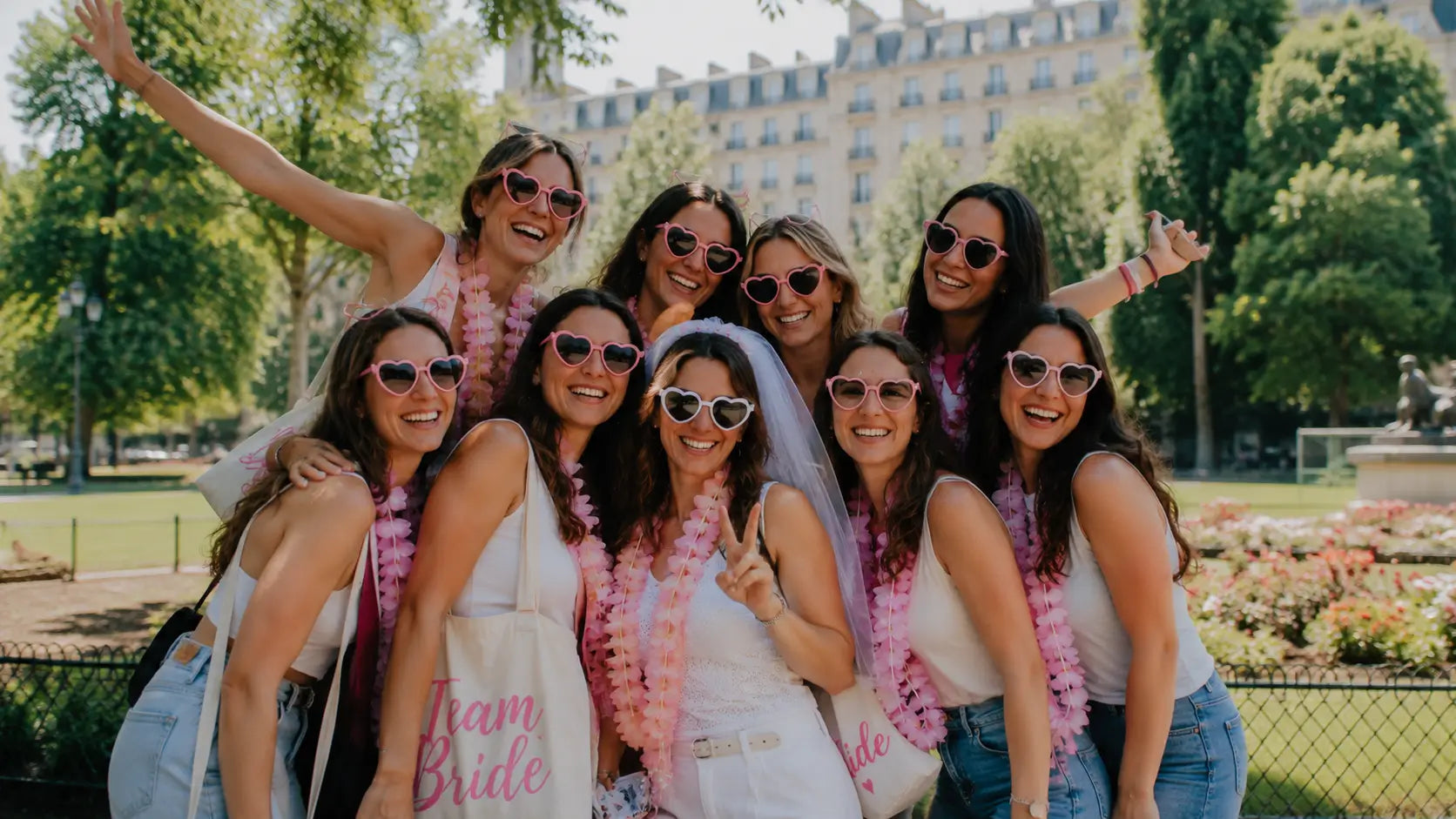 Comment organiser un EVJF réussi à Paris ?