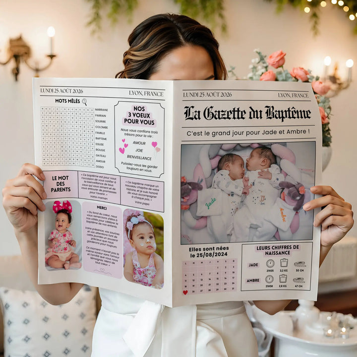 Gazette de baptême personnalisée avec photos et jeux, célébrant le baptême de deux enfants jumeaux