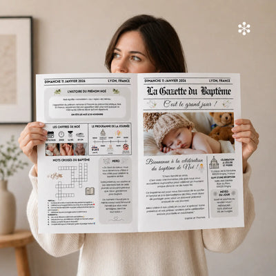 Femme tenant la gazette baptême originale dans les mains avec programme, calendrier, qr code, mots croisés et remerciement.