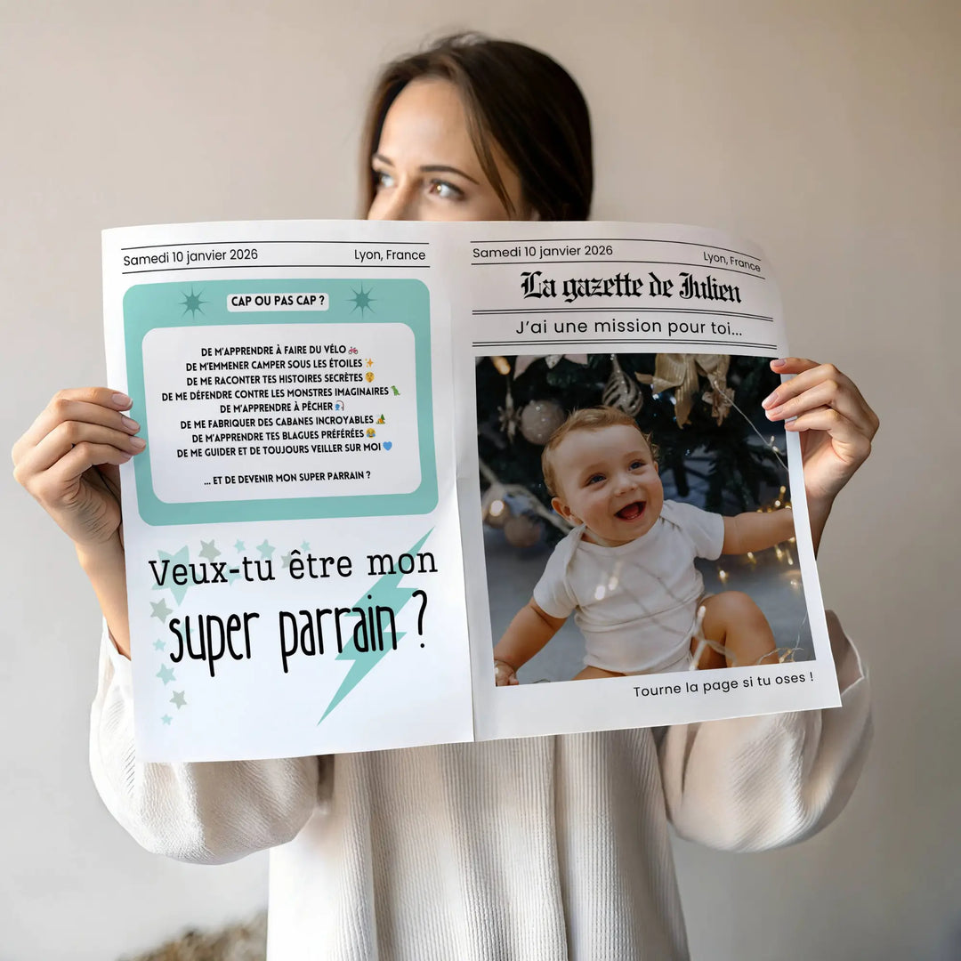 Femme tenant la gazette annonce parrain baptême dans les mains pour un cadeau émouvant et une demande unique !