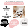 Charger l'image dans la visionneuse de la galerie, Visuel présentant deux options pour l’impression de votre Gazette EVJF originale: imprimer chez soi aux formats A3, A4 ou A5, ou via un partenaire sur vrai papier journal. Une imprimante domestique imprime la Gazette EVJF Fun.

