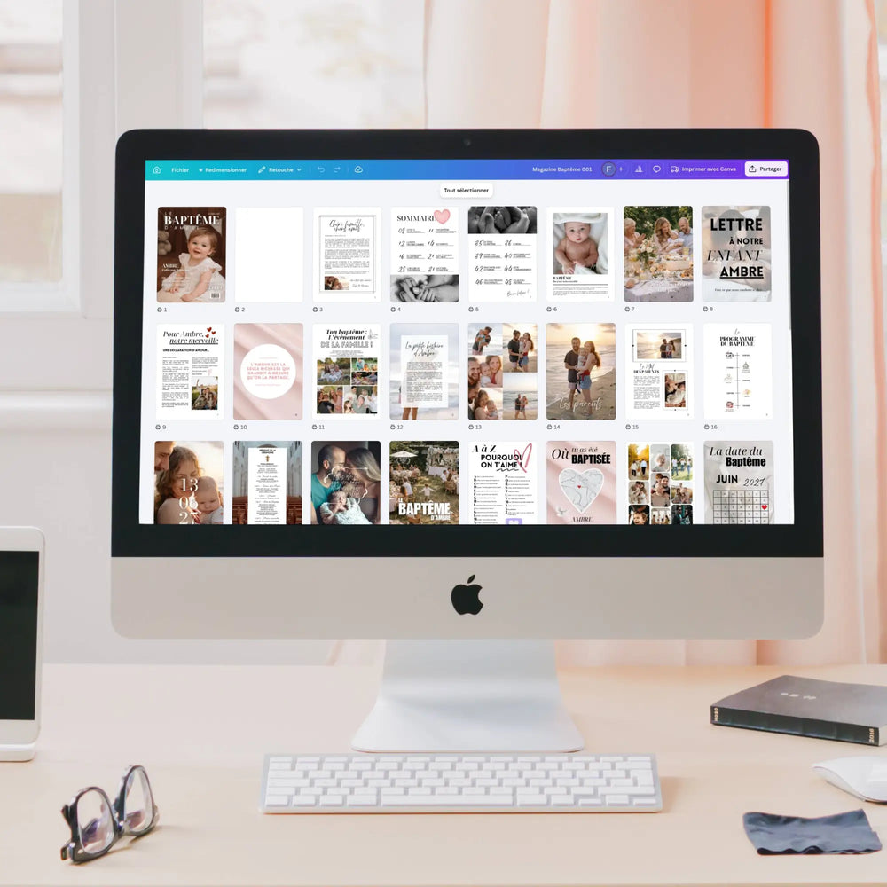Vue ordinateur des pages du journal baptême personnalisable au format magazine.