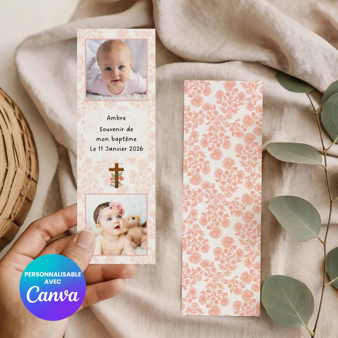 Photo du marque-page baptême fille comme cadeau invité à personnaliser sur Canva.