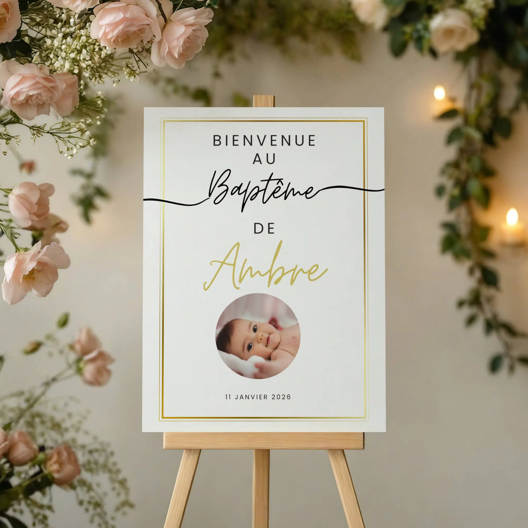 Panneau de bienvenue baptême personnalisé avec photo bébé et texte élégant doré